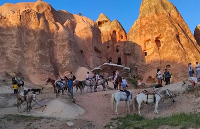 Randonnée à cheval dans les vallées de la Cappadoce